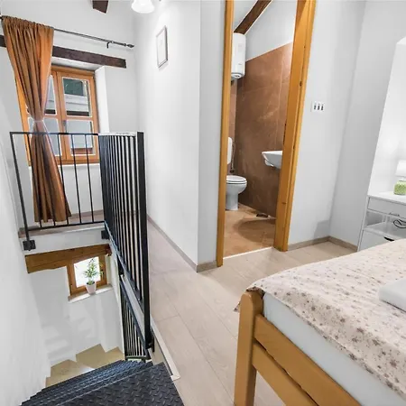 Apartment Adorable San Rocco 2