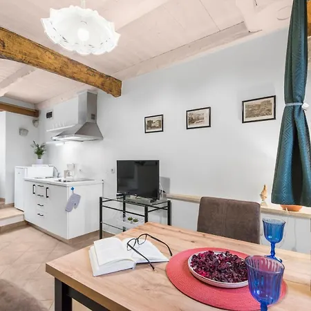 Adorable San Rocco 2 *