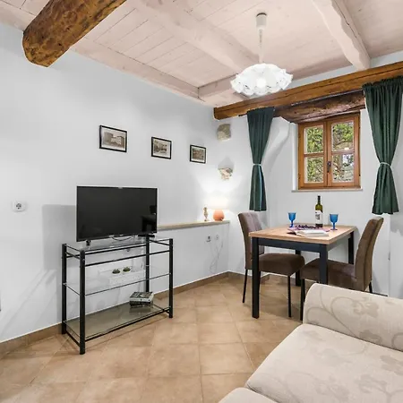 Apartment Adorable San Rocco 2